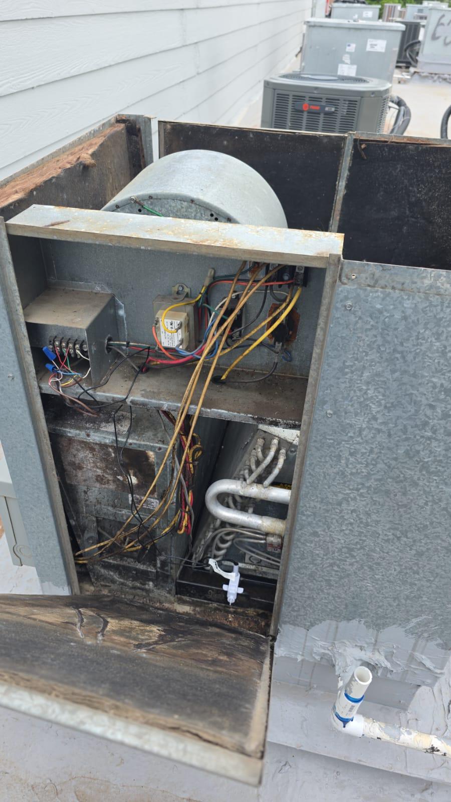 Emergency Refrigerant Leak Detection and Repair